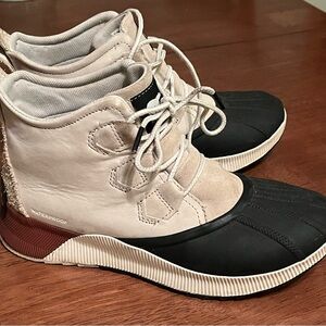 Sorel Out N About Boots